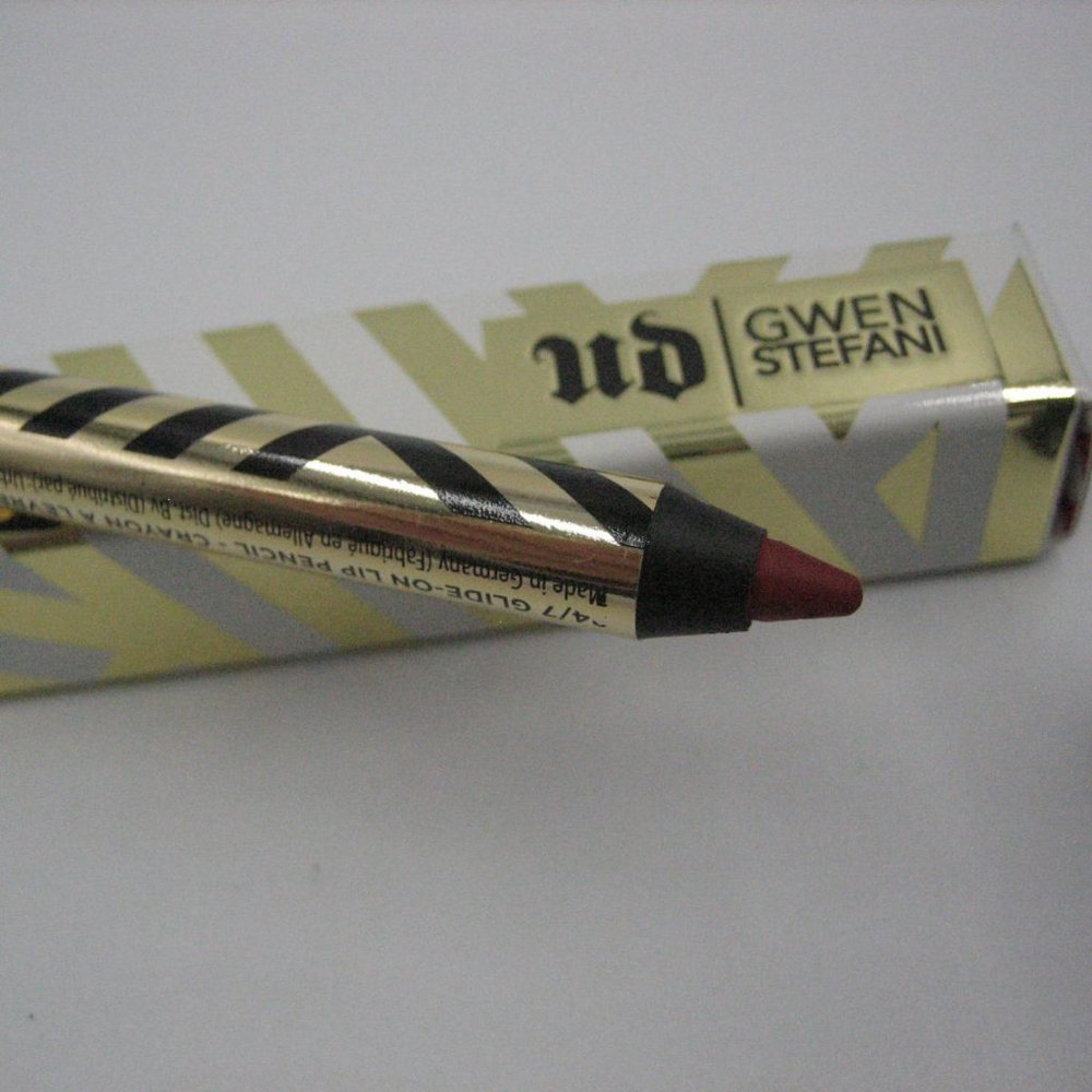 UD Urban Decay Gwen Stefani 24/7 Glide-On Lip Pencil in 714 Discontinued NEW